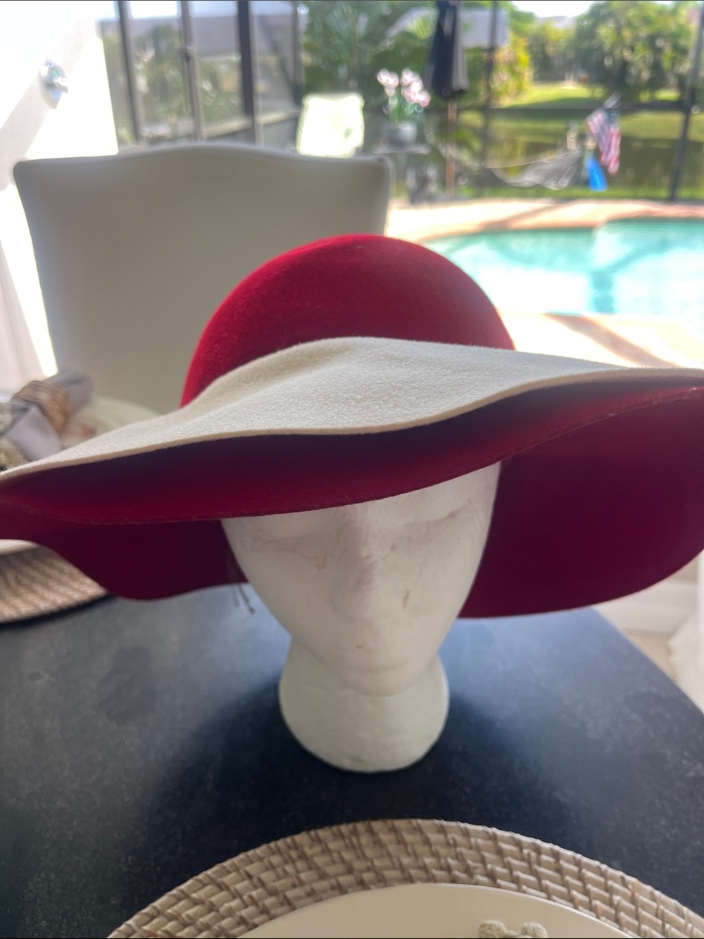 Vintage Frank Olive private collection for Neiman Marcus red & cream wool hat